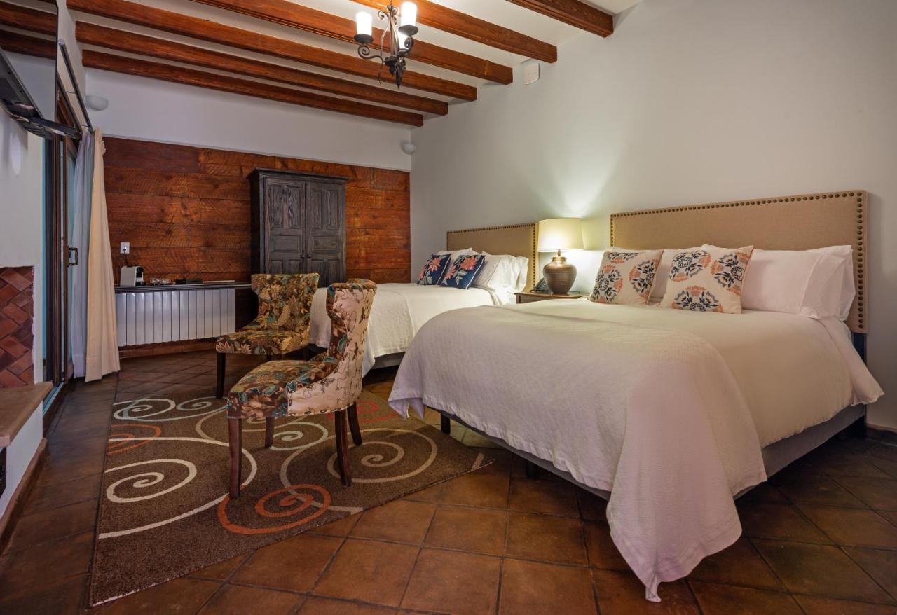 Hotel Boutique Casa Colorada パツクアロ エクステリア 写真