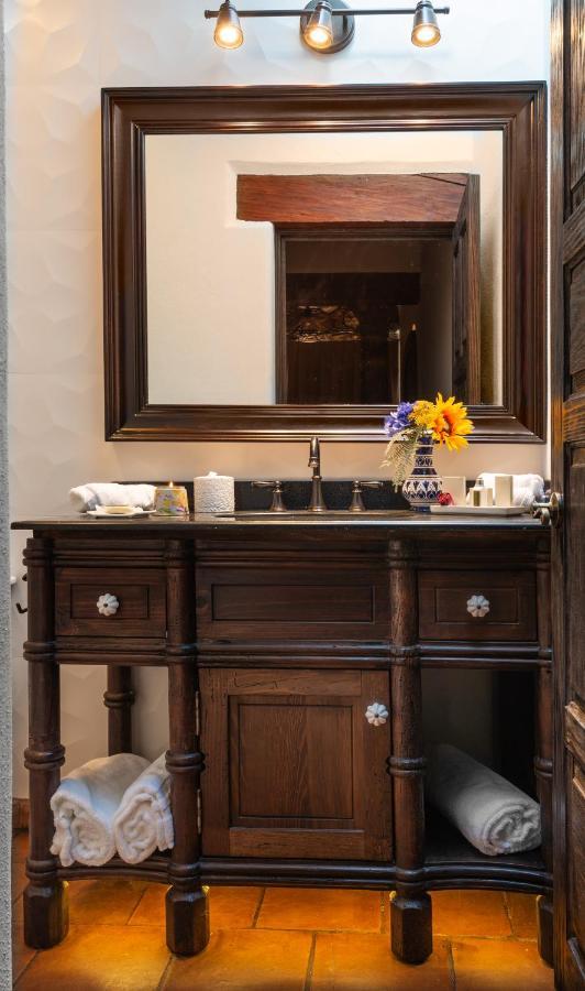 Hotel Boutique Casa Colorada パツクアロ エクステリア 写真