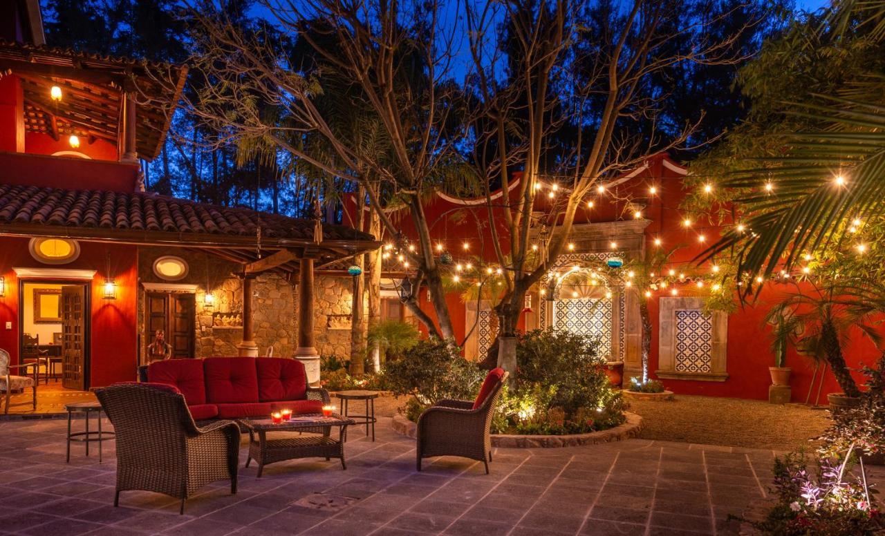 Hotel Boutique Casa Colorada パツクアロ エクステリア 写真