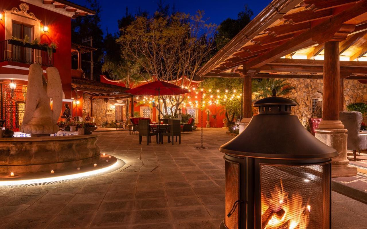 Hotel Boutique Casa Colorada パツクアロ エクステリア 写真