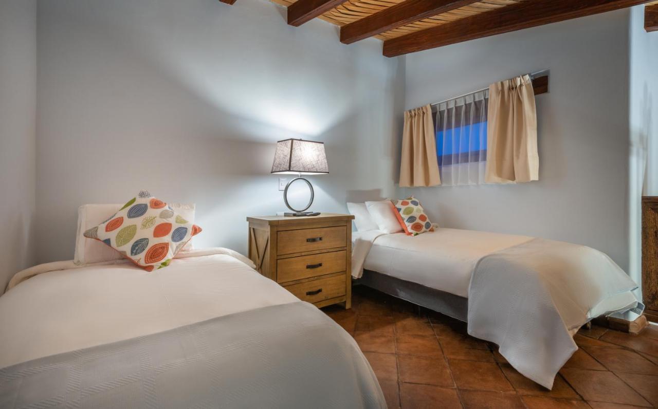 Hotel Boutique Casa Colorada パツクアロ エクステリア 写真